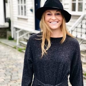 Meet your Posher, Kelly